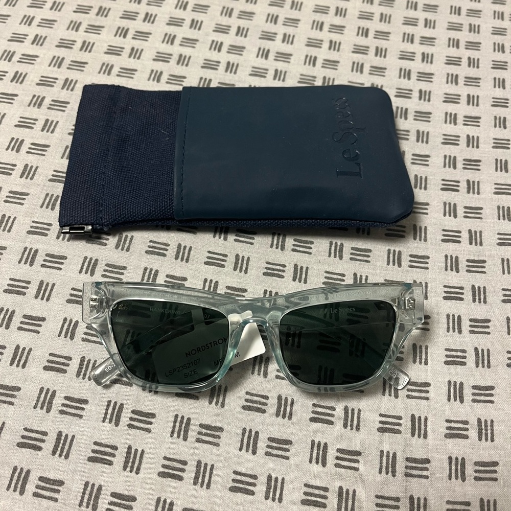 Le Specs sunglasses nwt